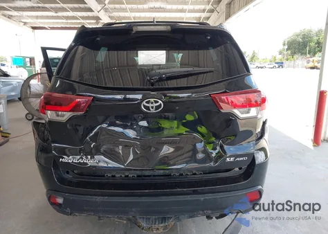 2019 Toyota Highlander Se z USA, uszkodzony, nr VIN 5TDJZRFHXKS615019